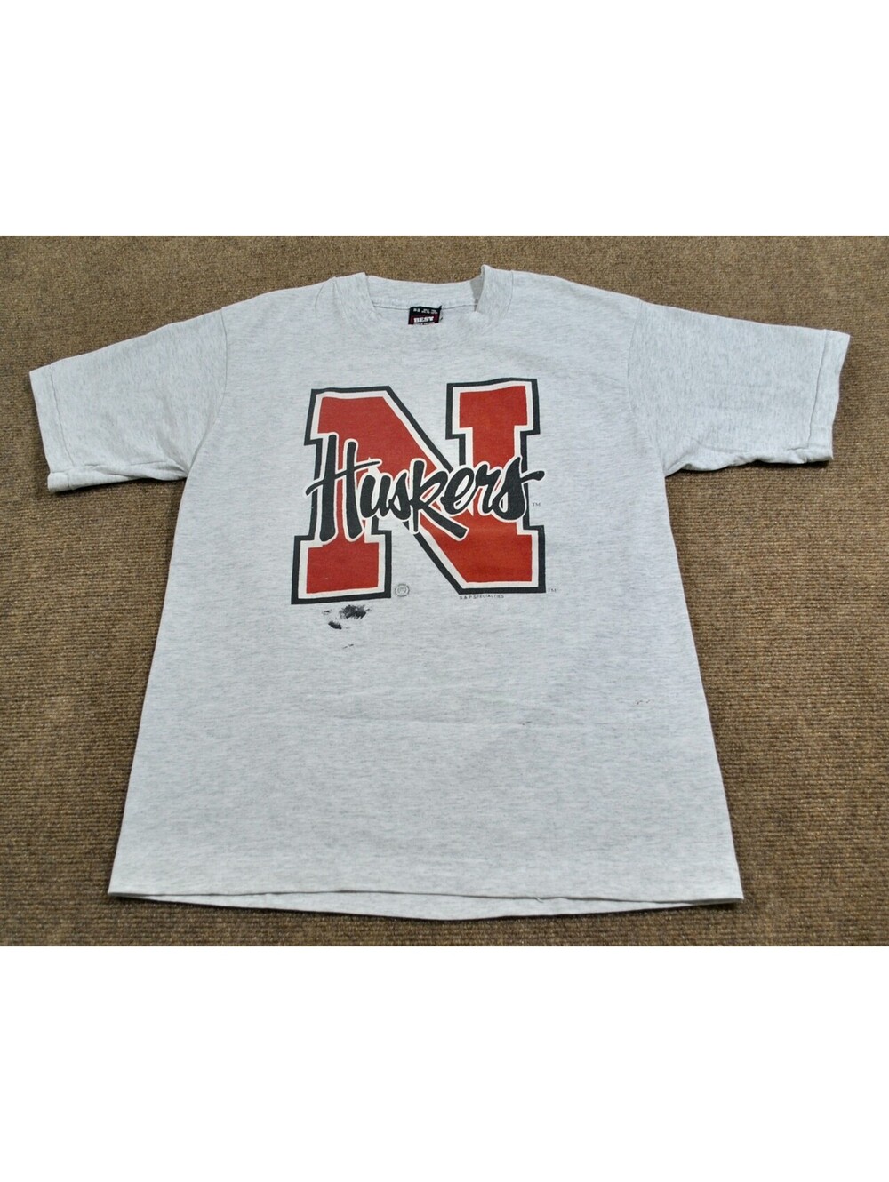 Nebraska Cornhuskers NCAA Football 90s Vintage Gray Shirt Size Youth Large